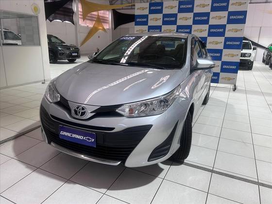 TOYOTA YARIS 1.5 16V FLEX SEDAN XL PLUS CONNECT MULTIDRIVE TOYOTA YARIS 1.5 16V FLEX SEDAN XL PLUS CONNECT MULTIDRIVE